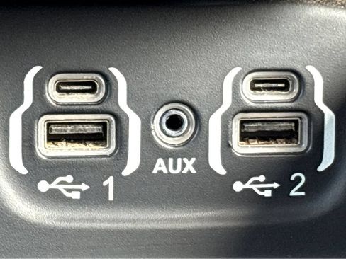 Used 2019 RAM 1500 Big Horn AWD/4WD image 26