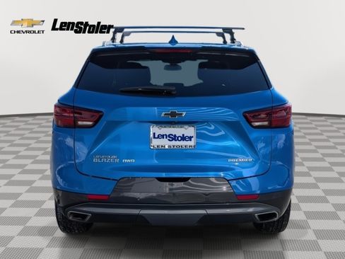 Used 2025 Chevrolet Blazer Premier w/ Enhanced Convenience Package image 4