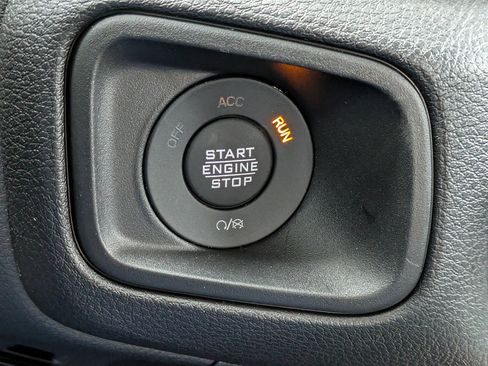 New 2026 Jeep Gladiator Sport AWD/4WD image 30