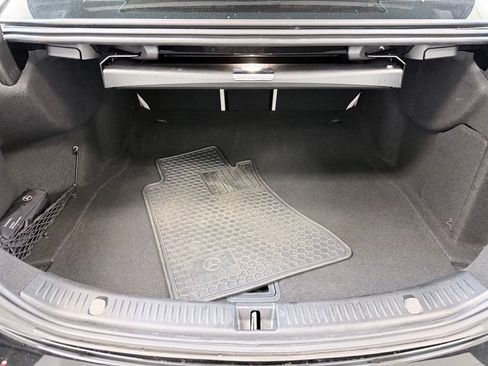 Used 2019 Mercedes-Benz E 300 image 34