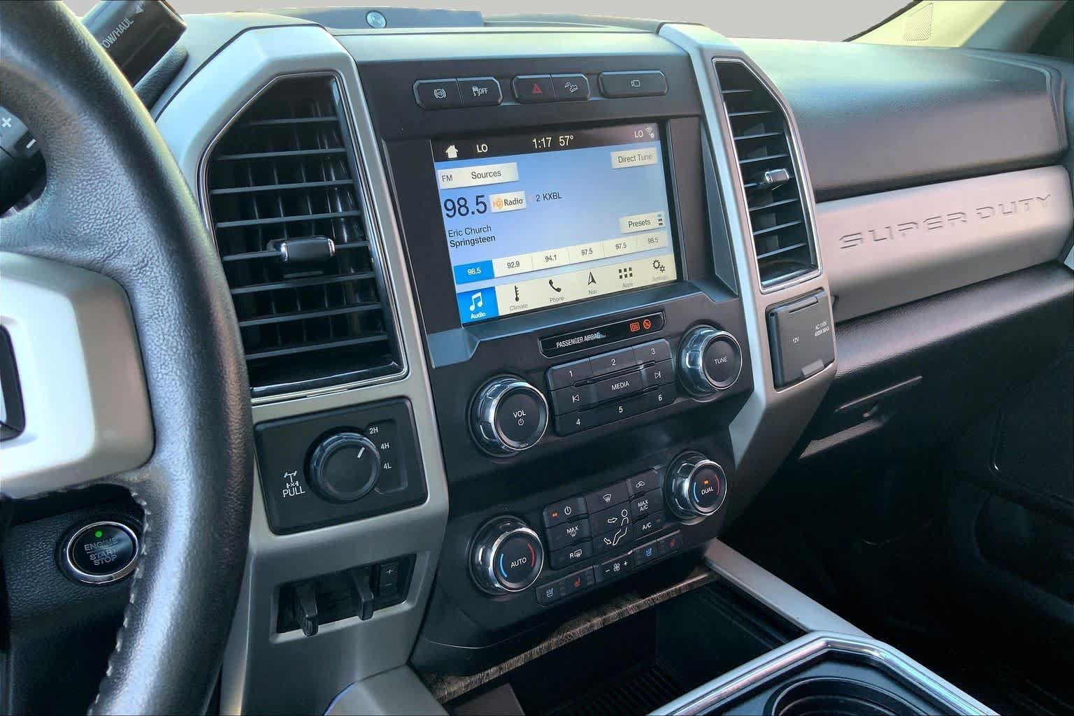 Used 2019 Ford F250 Lariat w/ Lariat Ultimate Package AWD/4WD image 7
