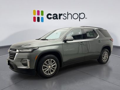 Used 2023 Chevrolet Traverse LT