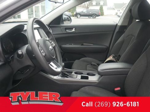 Used 2020 Kia Optima LX FWD image 31