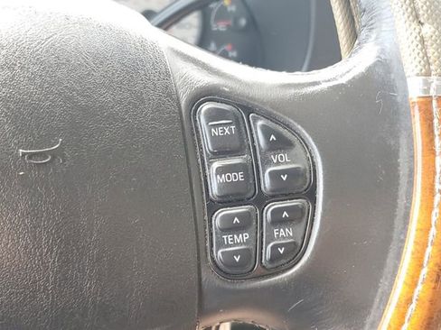 Used 2005 Ford F350 XLT AWD/4WD image 13