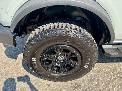 Used 2021 Ford Bronco Wildtrak AWD/4WD image 35