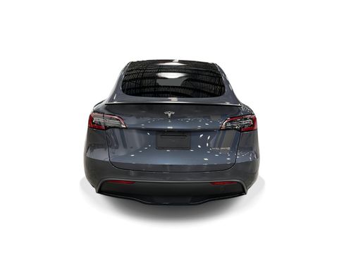 Certified 2023 Tesla Model Y Performance AWD/4WD image 5