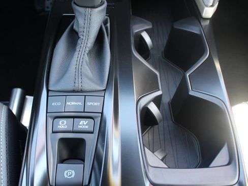 Certified 2026 Toyota Camry SE FWD image 31