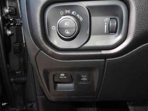 New 2025 RAM 1500 Tradesman w/ Night Edition image 22