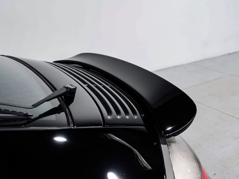 Used 2003 Porsche 911 Turbo AWD/4WD image 36