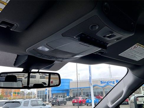 Used 2021 Ford F250 Lariat w/ Chrome Package image 24