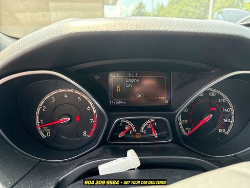 Used 2018 Ford Focus ST w/ Equipment Group 402A FWD image 2