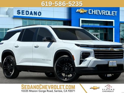 New 2026 Chevrolet Traverse LT w/ Enhanced Driving Package FWD image 1