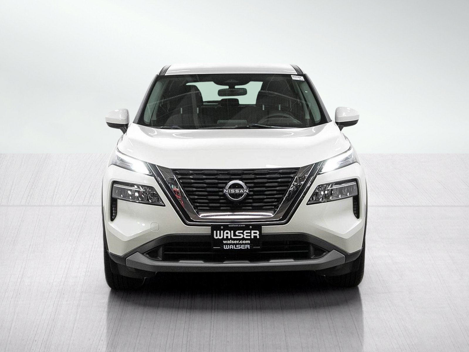Used 2023 Nissan Rogue SV AWD/4WD image 8