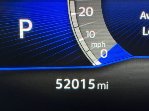 Used 2024 Volkswagen Jetta SE image 2