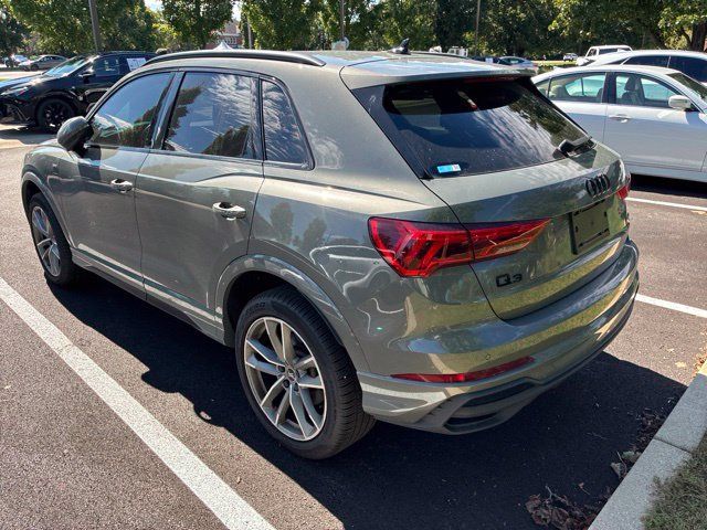 Used 2023 Audi Q3 2.0T Premium Plus w/ Premium Plus Package AWD/4WD image 6