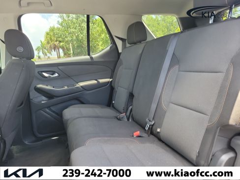 Used 2020 Chevrolet Traverse LS FWD image 14