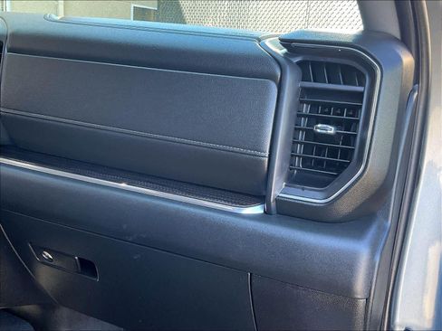 Used 2023 Chevrolet Silverado 1500 LT image 13