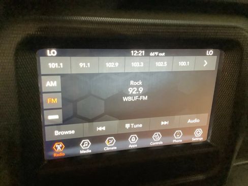 Used 2021 Jeep Wrangler Sport AWD/4WD image 33