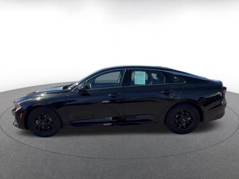 Used 2025 Kia K5 LXS FWD image 9