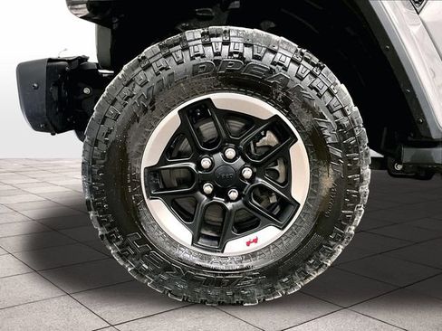 Used 2021 Jeep Wrangler Unlimited Rubicon AWD/4WD image 8