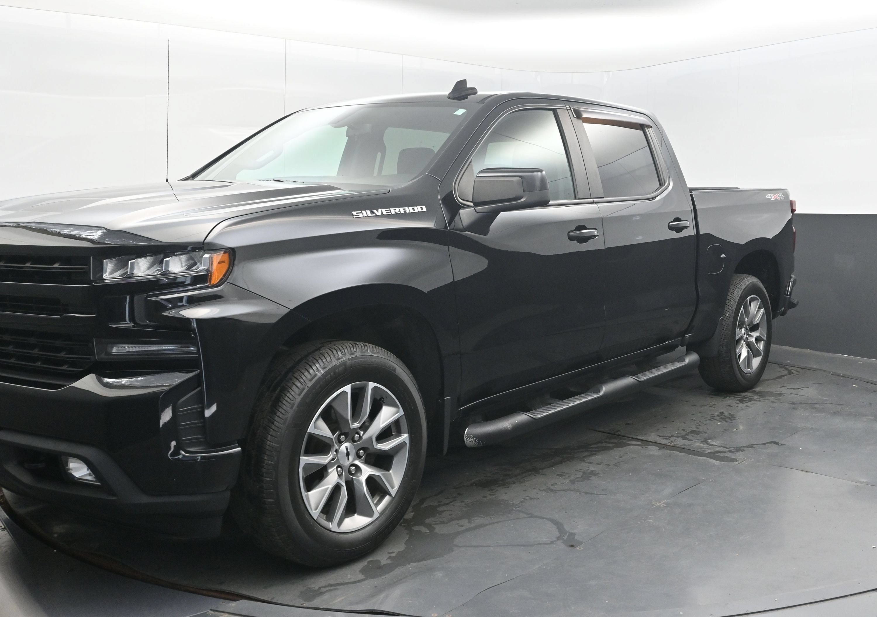 Used 2019 Chevrolet Silverado 1500 RST w/ All-Star Edition AWD/4WD image 4