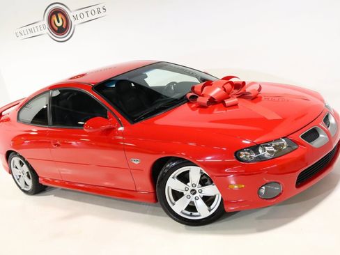Used 2004 Pontiac GTO image 2