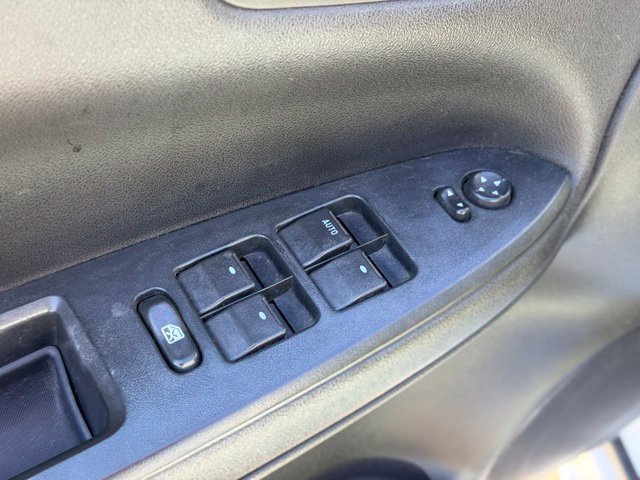Used 2012 Chevrolet Impala LT FWD image 16