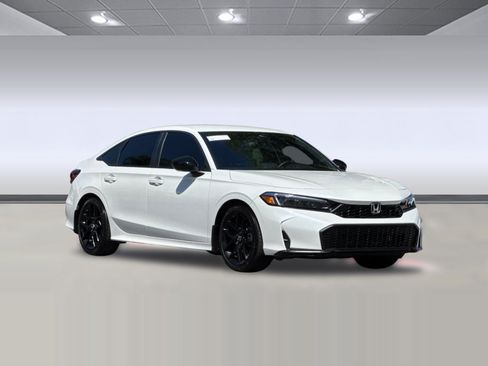 Used 2025 Honda Civic Sport image 6