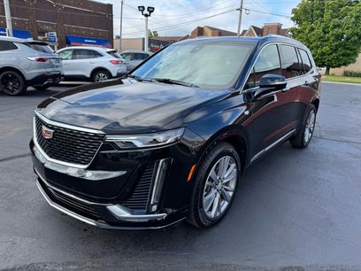 Used 2025 Cadillac XT6 Premium Luxury