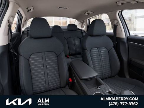 New 2026 Kia K5 LXS FWD image 15