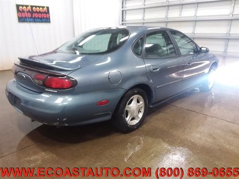Used 1999 Ford Taurus SE image 2