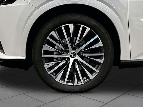 Used 2024 Lexus RX 350 Premium w/ Cold Area Package FWD image 10