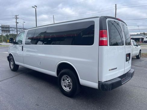 Used 2023 Chevrolet Express 3500 LS image 5