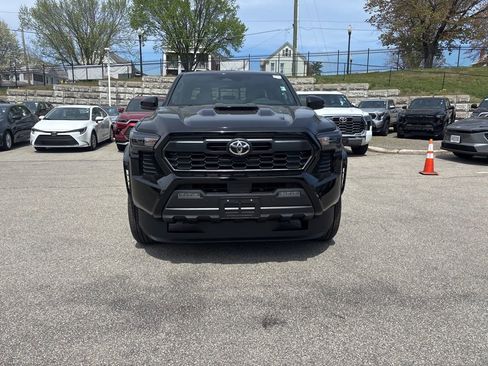 New 2026 Toyota Tacoma TRD Sport AWD/4WD image 2