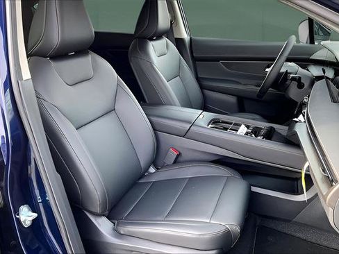 Used 2025 Nissan Murano SV image 22