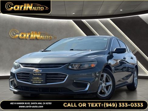 Used 2017 Chevrolet Malibu LS FWD image 1