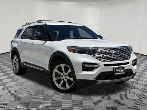 Used 2020 Ford Explorer Platinum AWD/4WD image 4