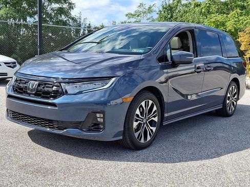 Used 2025 Honda Odyssey Elite image 6