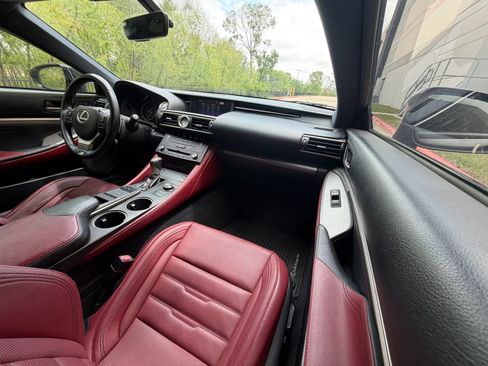 Used 2015 Lexus RC 350 w/ F Sport w/Summer Tires image 17