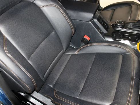 Used 2023 Ford Bronco Badlands AWD/4WD image 24