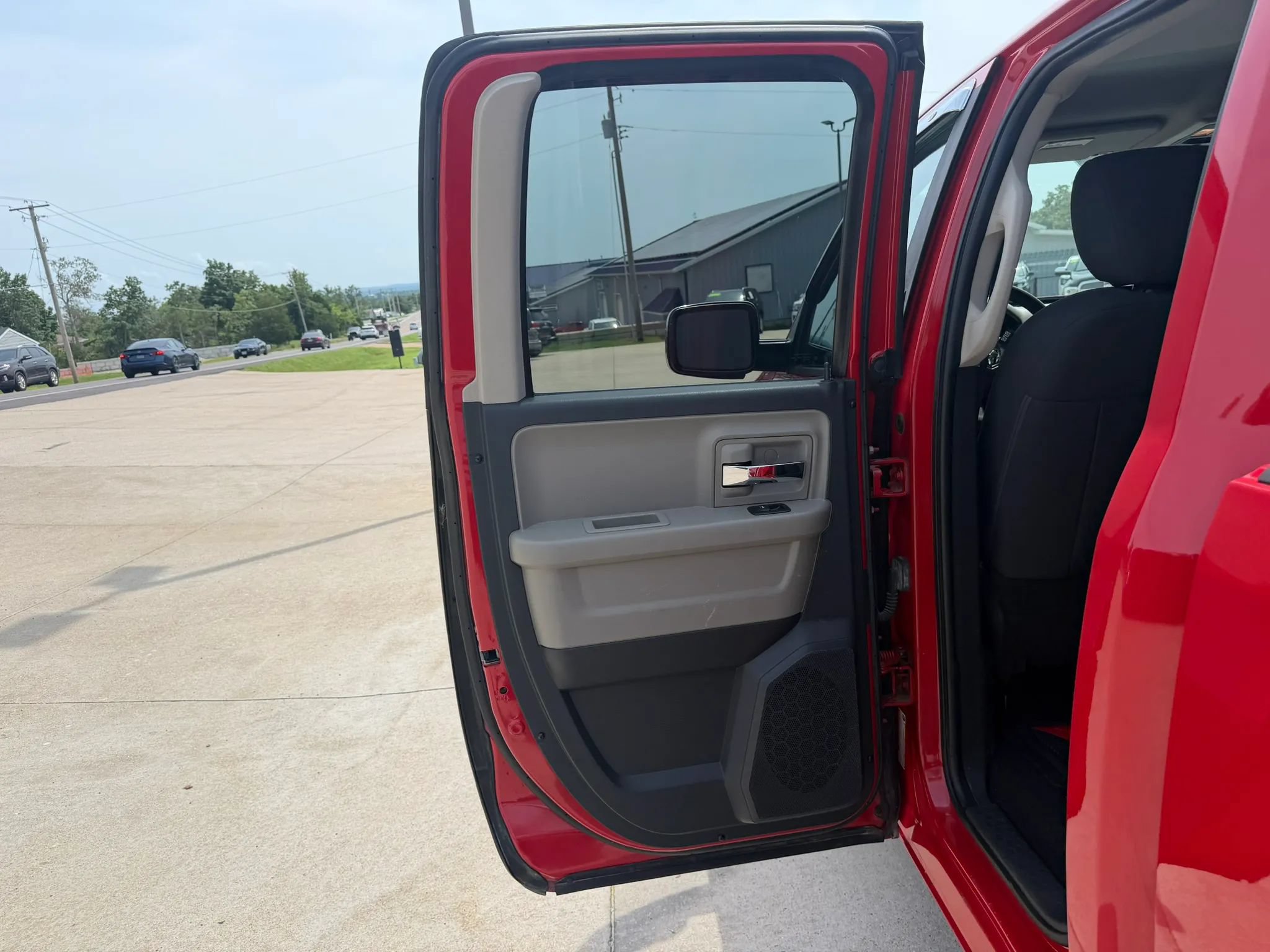 Used 2012 RAM 1500 Classic SLT AWD/4WD image 35