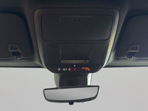 Used 2026 Chevrolet Equinox ACTIV w/ Safety and Technology Package FWD image 24