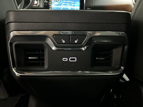 New 2026 GMC Sierra 1500 Denali w/ Denali Reserve Package image 59