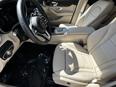 Certified 2022 Mercedes-Benz GLC 300 image 10