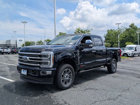 New 2025 Ford F250 Platinum w/ Platinum Plus Package image 5