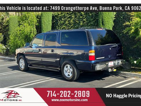 Used 2004 Chevrolet Suburban LT w/ Preferred Equipment Group image 9