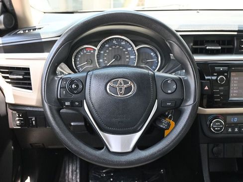 Used 2014 Toyota Corolla LE FWD image 13