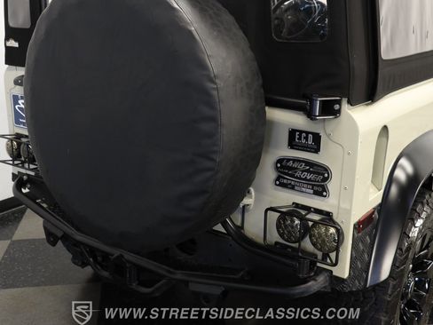 Used 1994 Land Rover Defender 90 AWD/4WD image 25
