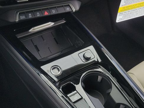 New 2026 Audi Q3 quattro 2.0T AWD/4WD image 14