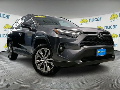 Used 2022 Toyota RAV4 XLE Premium image 1